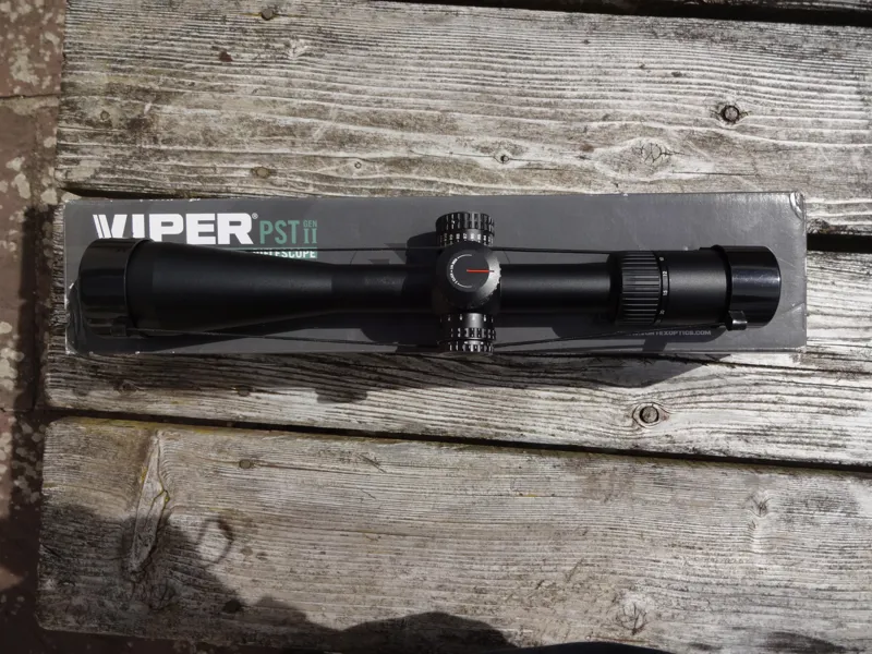 SECONDHAND/USED     Vortex Viper PST GEN II 5-25X50 Illuminated Reticle EBR-7C MOA FFP PST-5256. Sold as used but mint condition-1